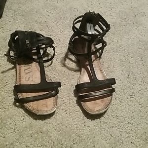 Black gladiator flats